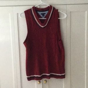 Tommy Hilfiger vest. Size L (16/18)